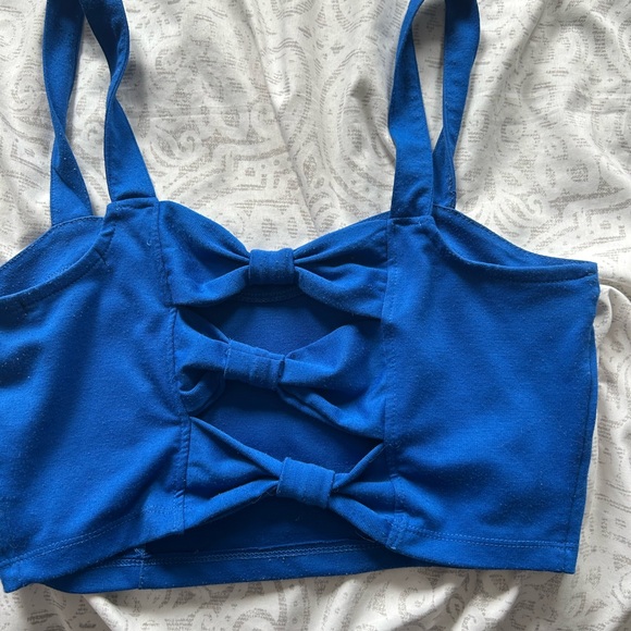 Blue bow tank top - Picture 2 of 2